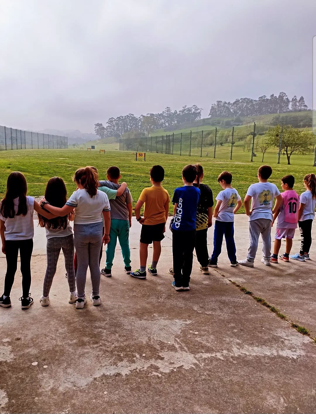 El proyecto de golf en los colegios de la Federación llega al CEIP Marzán en Celia Barquín Abra del Pas